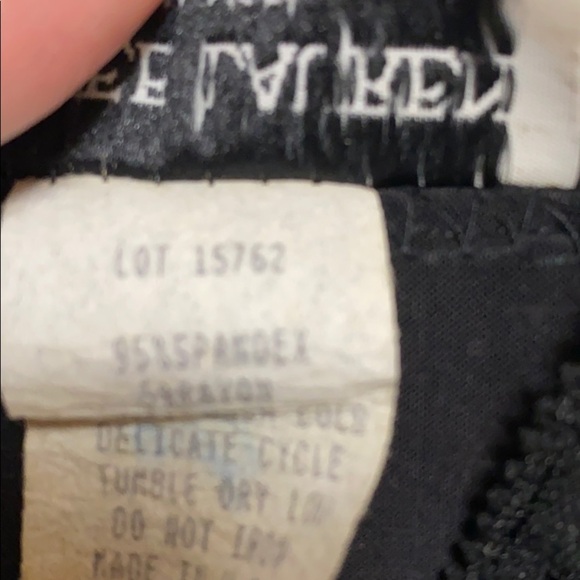 2 for $15 vintage renee Lauren black tank top - Picture 7 of 10